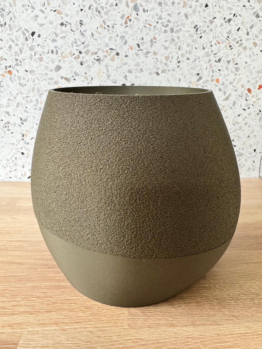 Kapka Self Watering planter